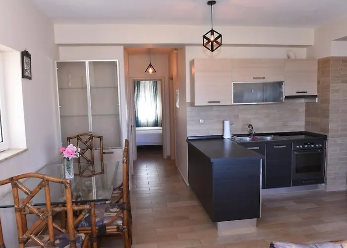 Katerina Luxury * Elia (Laconia)